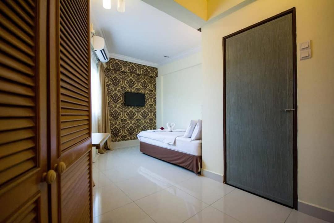 Hotel Sea Princess Teluk Bahang Ngoại thất bức ảnh